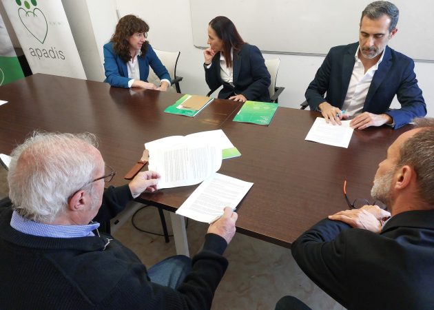 APADIS y la Universidad Autónoma de Madrid (UAM) firman un convenio para impulsar la colaboración mutua